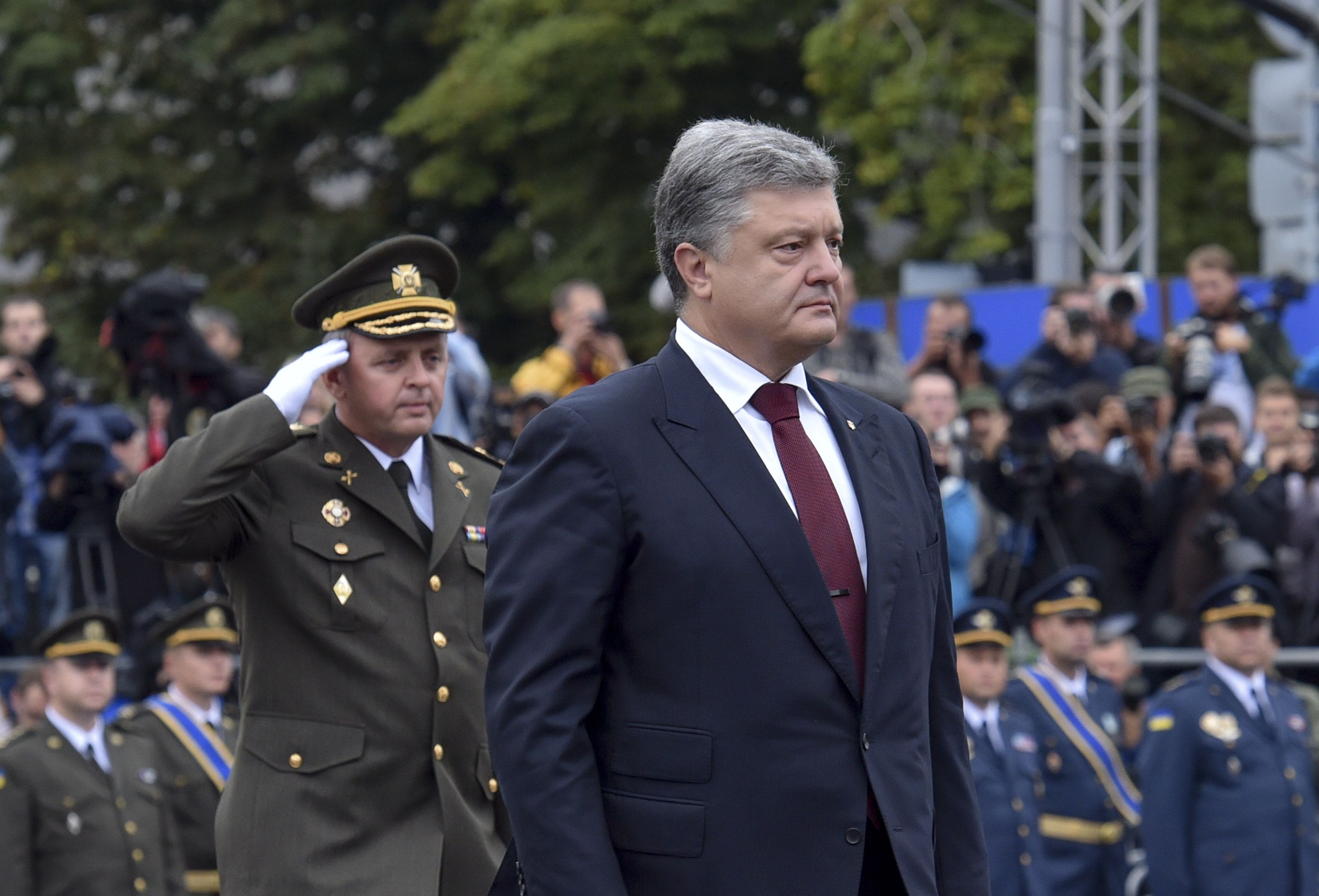 Петро Порошенко: «Товаріщ москаль, на Украіну шуток не скаль!»