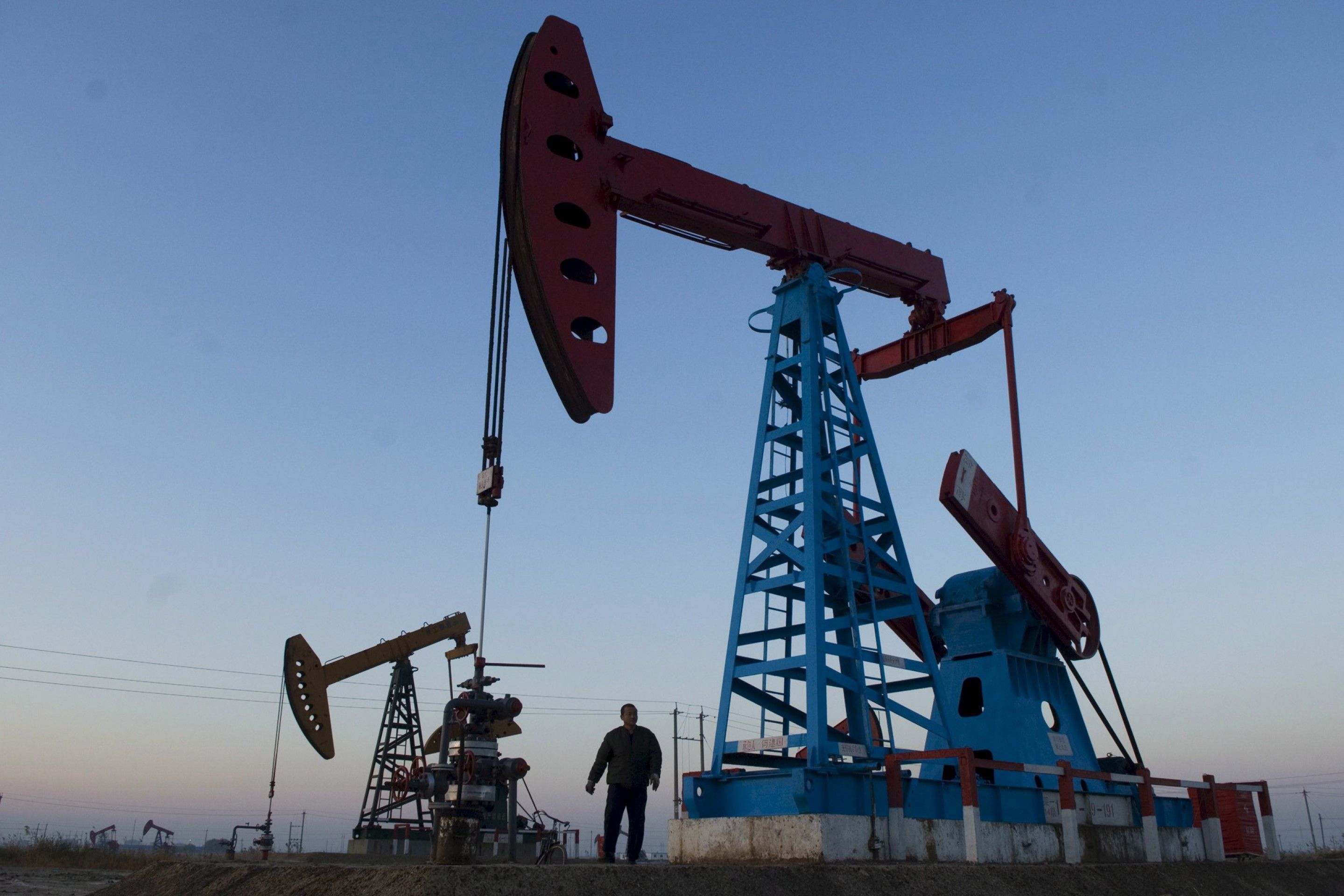 Прощавай, дешева нафто: очікуймо на зростання цін  та інфляцію