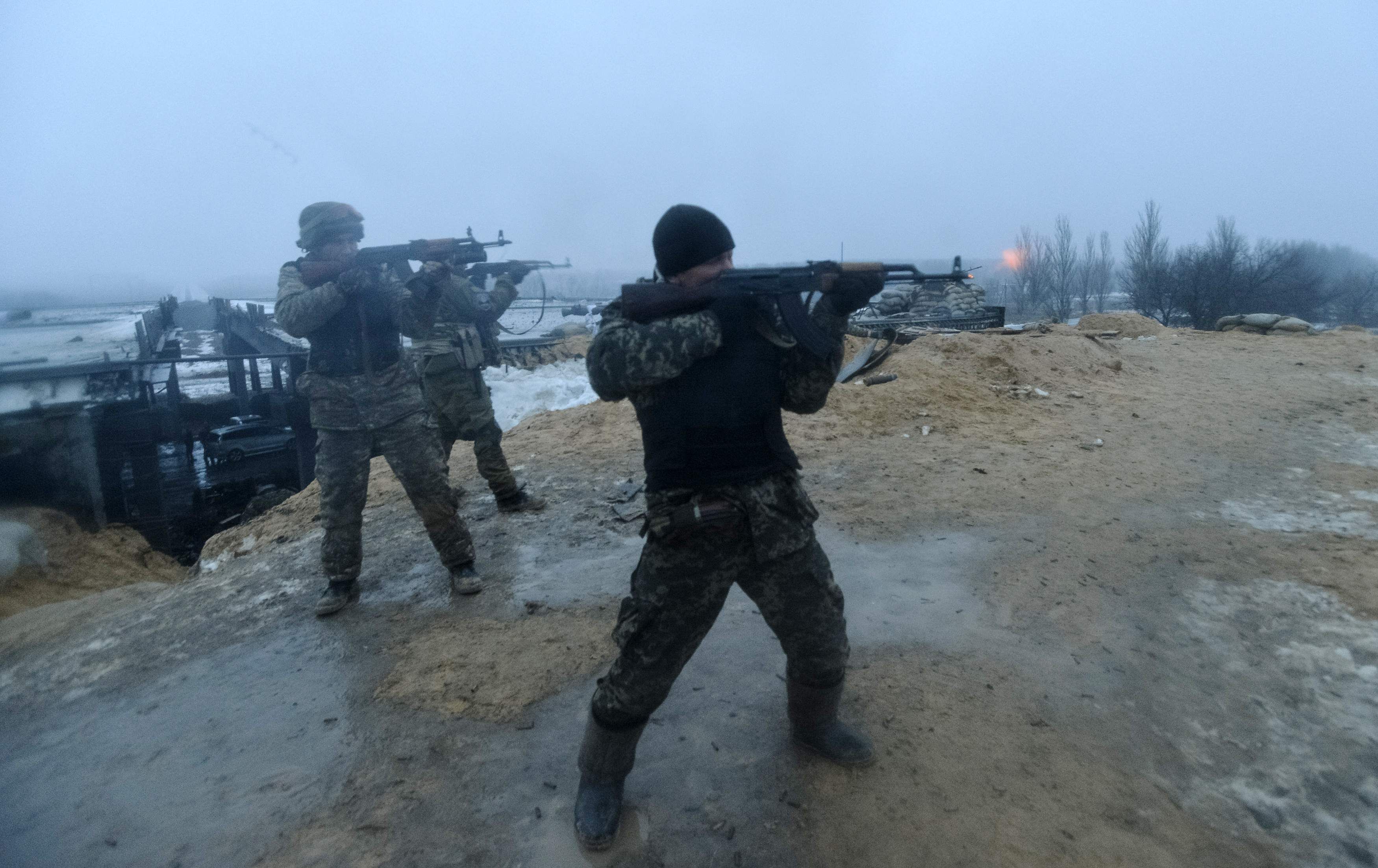 Українська армія зайняла нові позиції на Світлодарській дузі коло Дебальцева