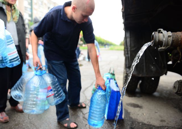 У п'яти районах Донецької області без води можуть залишитись майже 400 тис. людей
