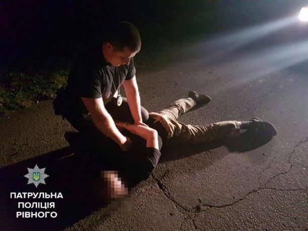 На Рівненщині п'яний водій на смерть збив велосипедиста (фото)
