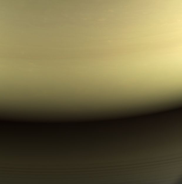 NASA показало останнє фото зонда Cassini перед падінням на Сатурн