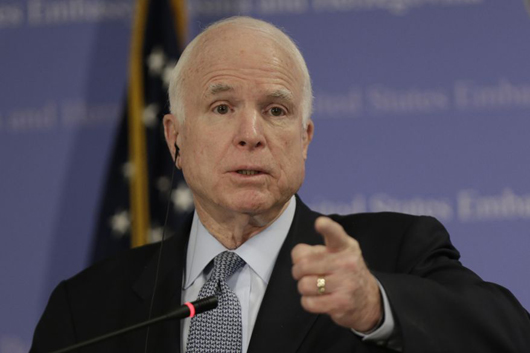 Сенатор Маккейн зізнався, що його шанси на одужання від раку «дуже погані»