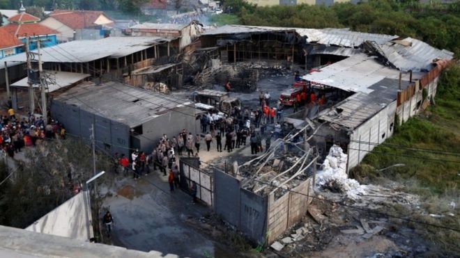 В Індонезії загинуло 46 людей під час пожежі на фабриці феєрверків