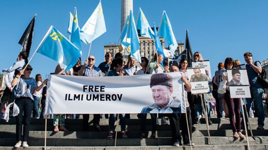 Руйнується кремлівська в’язниця: Ахтем Чийгоз та Ільмі Умеров прибувають до Києва