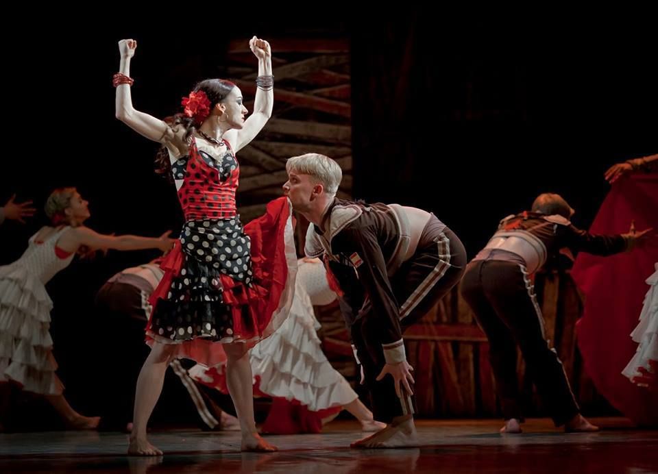 «Київ-модерн-балет» відзначив своє 11-річчя модерним балетом «Кармен.ТV».