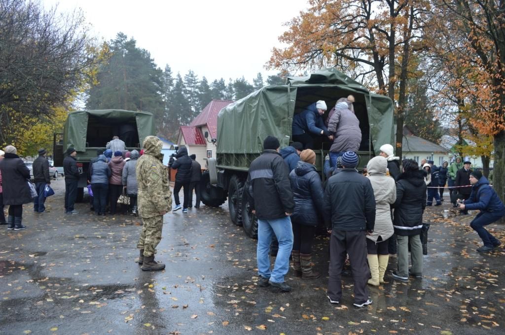 На Чернігівщині тренувалися евакуювати населення під час пожежі на арсеналах
