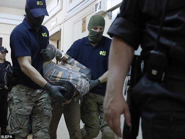 В Бахчисараї затримали Сейтумера Сейтумерова після масових обшуків у кримських татар