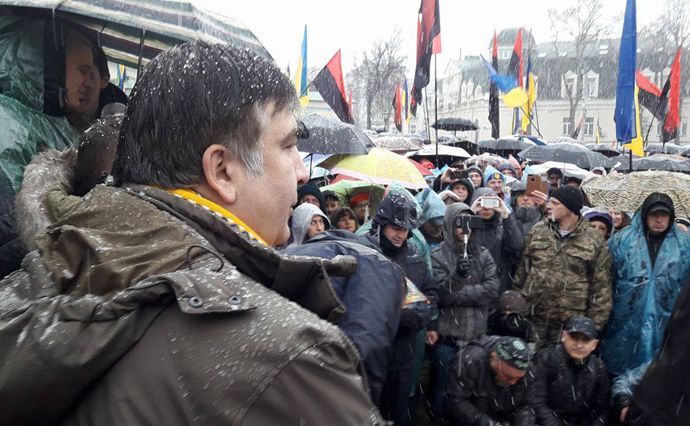Прихильники Саакашвілі на «Марші обурених» пригрозили Порошенку імпічментом