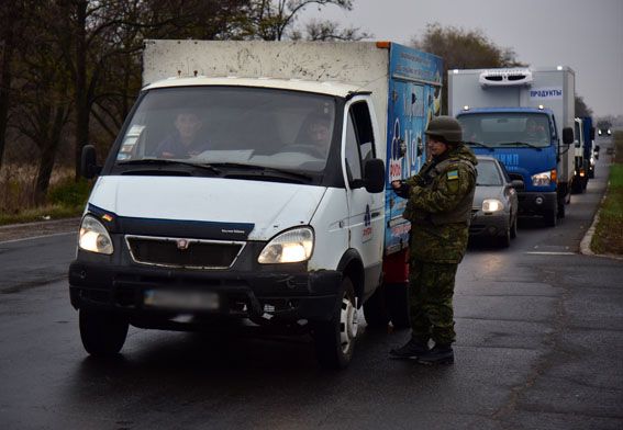 На пунктах пропуску на Донбасі за тиждень піймали 25 терористів ОРДЛО