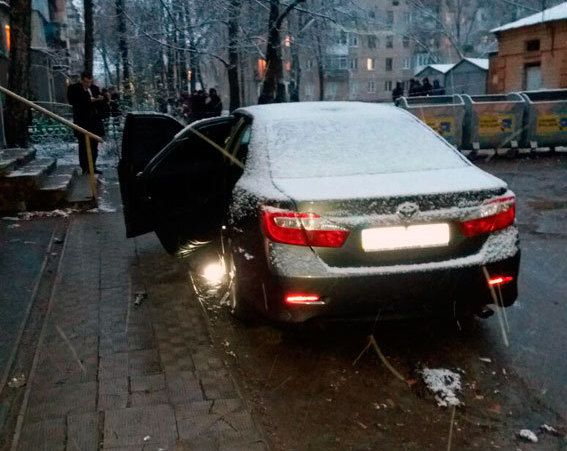 У Харкові підірвали поліцейського в Toyota Camry (фото)