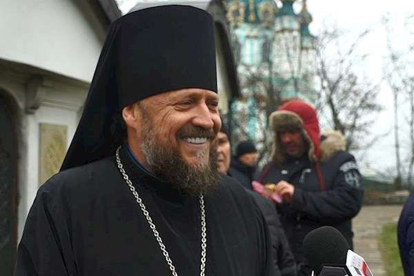 Настоятель незаконного МАФу «Десятинний монастир» має дві квартири у Києві та дві дорогі автівки