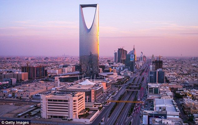 Саудівська Аравія видаватиме візи всім бажаючим