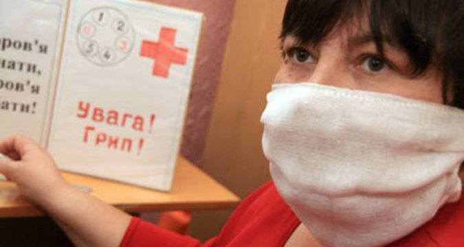В Україні за тиждень двоє дорослих та дитина померли від грипу
