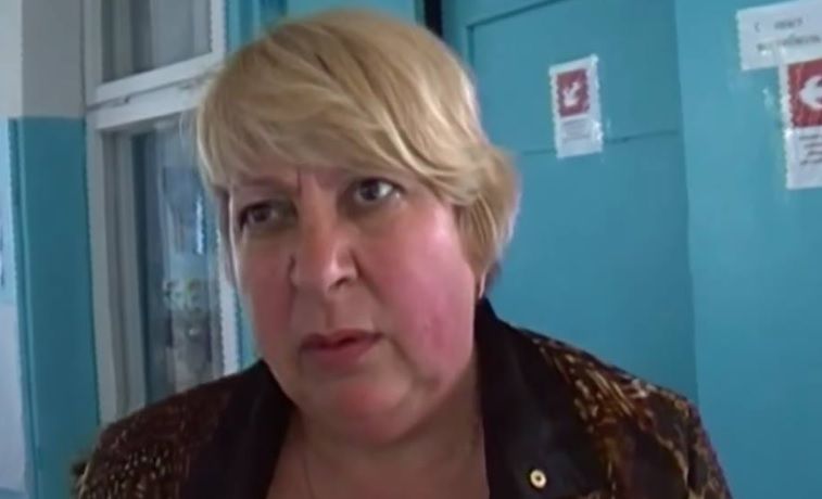Засуджена за сепаратизм Наталія Макарова продовжує вчити дітей на Луганщині (документ)