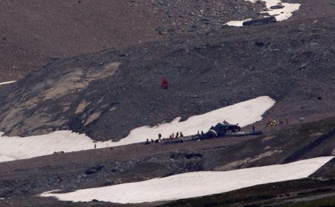 У швейцарських Альпах в авіакатастрофі загинуло 20 людей