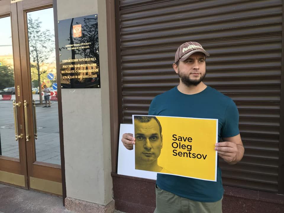 У Росії загубили прохання матері Олега Сенцова про помилування