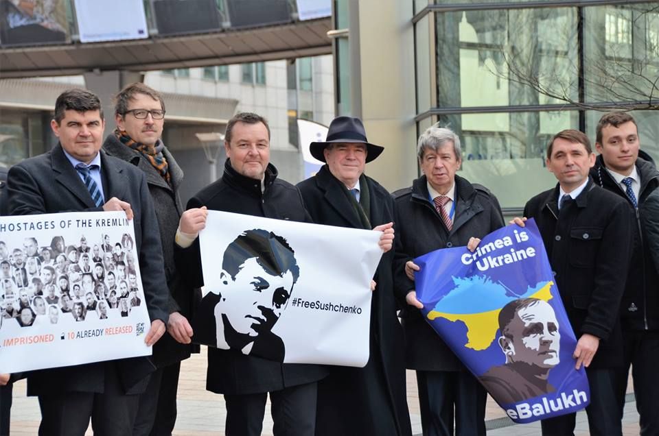 Вітання з Майдану та Європарламенту: Роман Сущенко й Володимир Балух святкують день народження