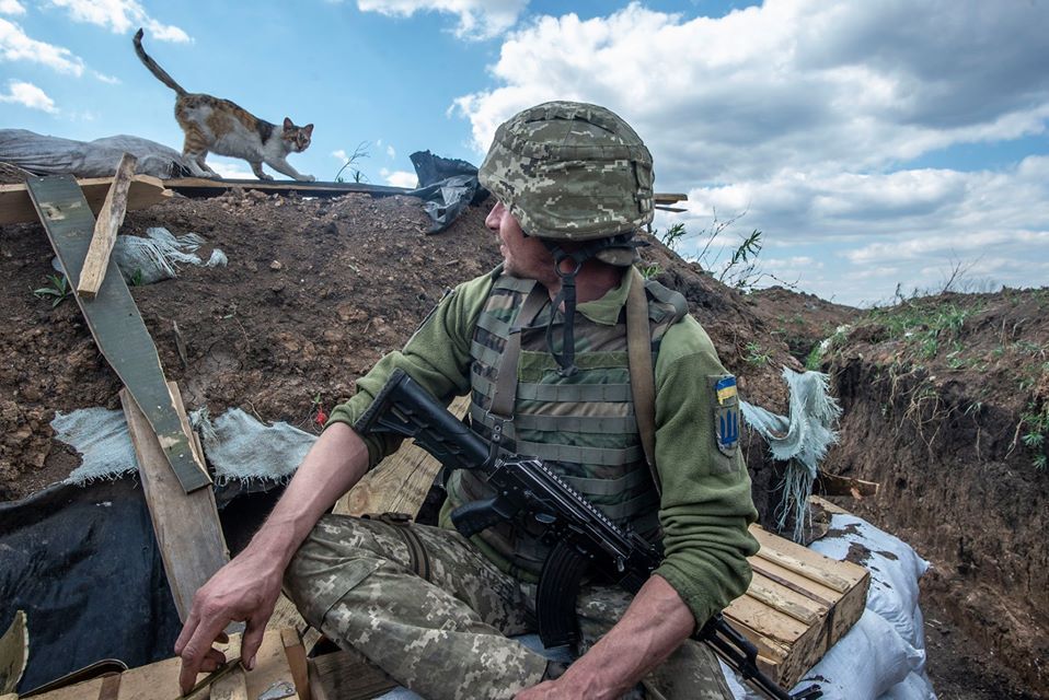 Трійця: під Луганським гатили по силам ООС з великокаліберних кулеметів