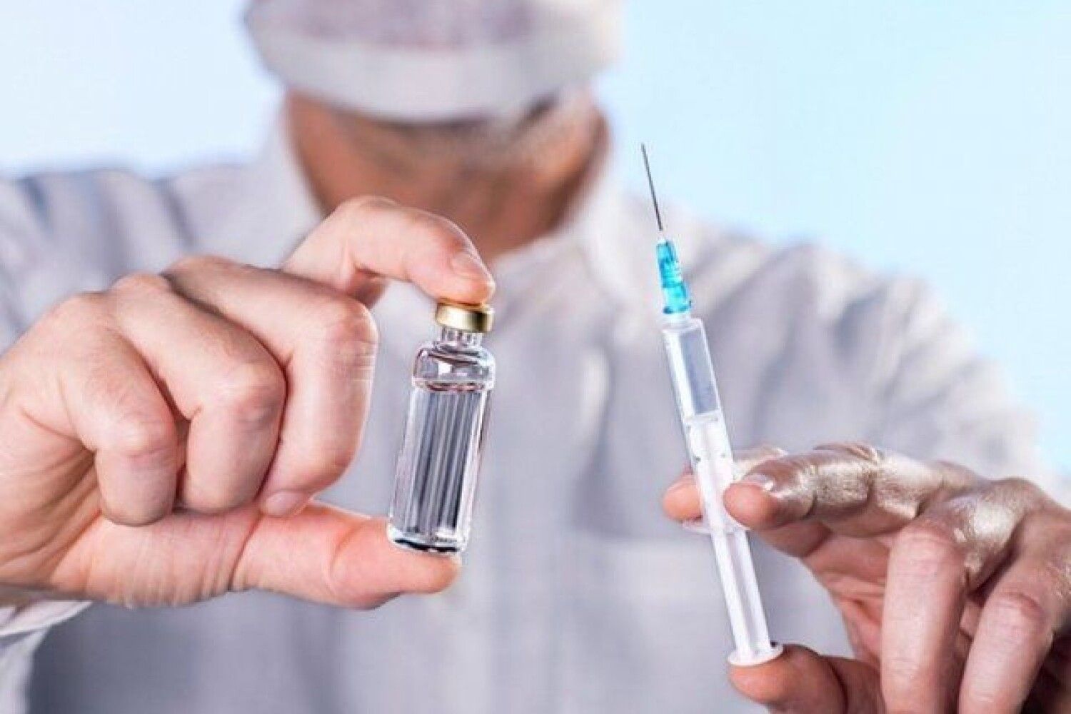 На Буковині медики відмовляються вакцинуватися через релігійні переконання