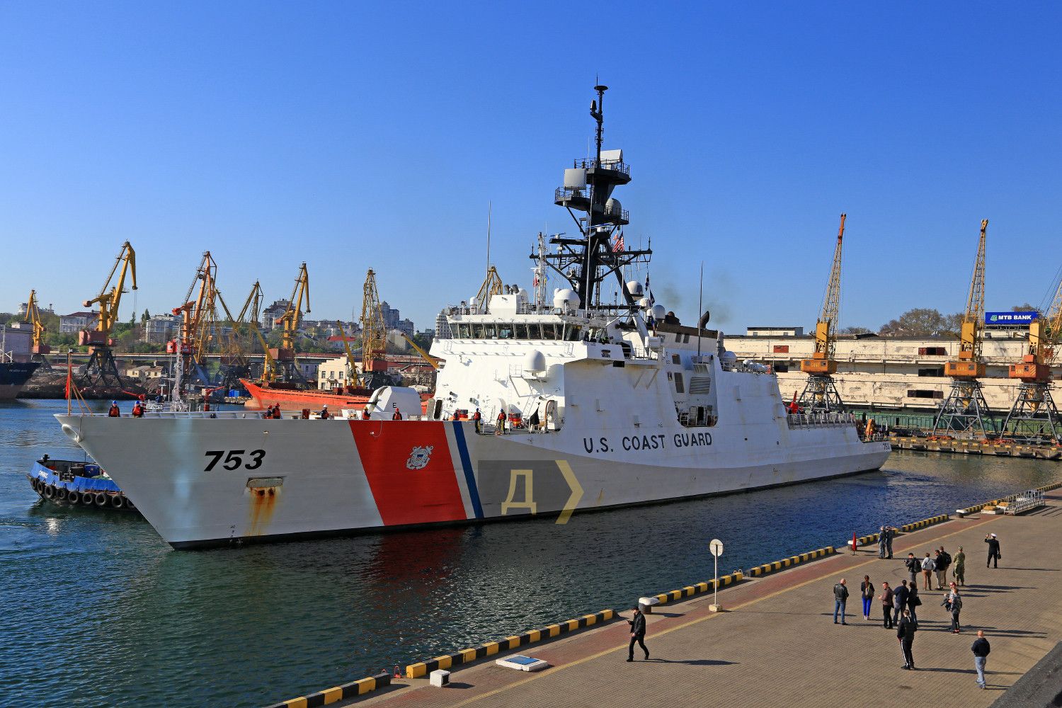У порт Одеси зайшов фрегат берегової охорони США HAMILTON, відео