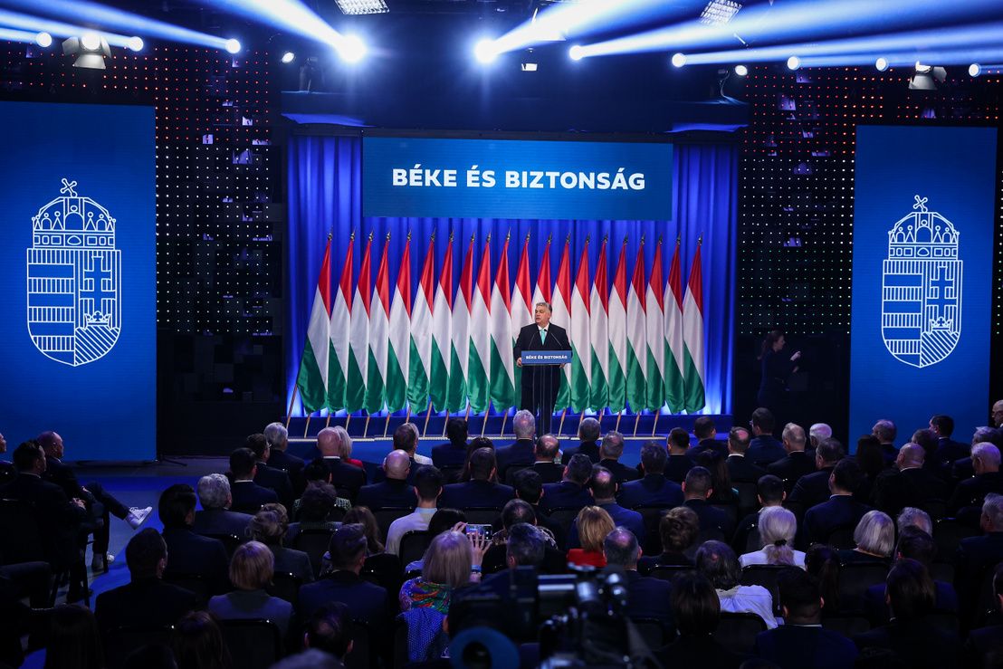 Угорщина триматиметься подалі від війни та торгуватиме з рф – Орбан