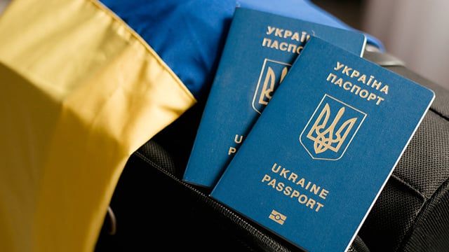 Конституція, мова, історія: Рада ухвалила умови отримання громадянства України