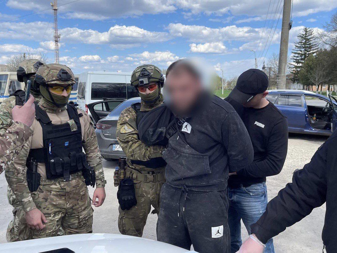 Грабували та жорстоко катували: на Київщині затримано групу розбійників