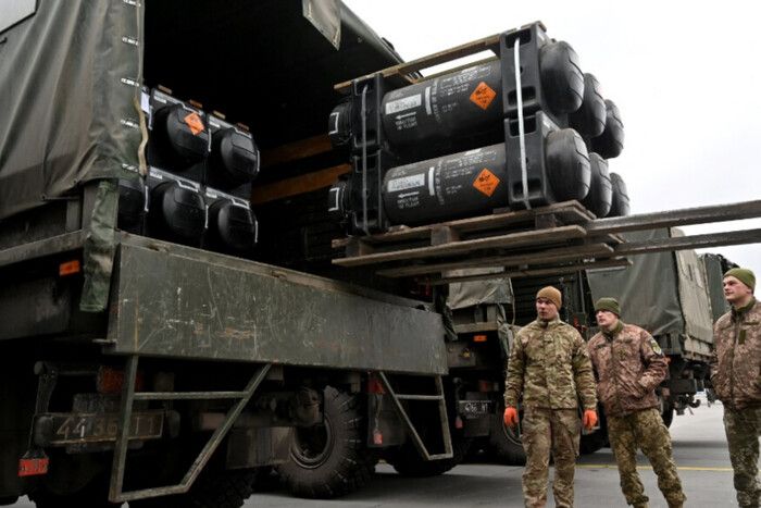 Кабмін затвердив порядок контролю за міжнародною військовою допомогою Україні