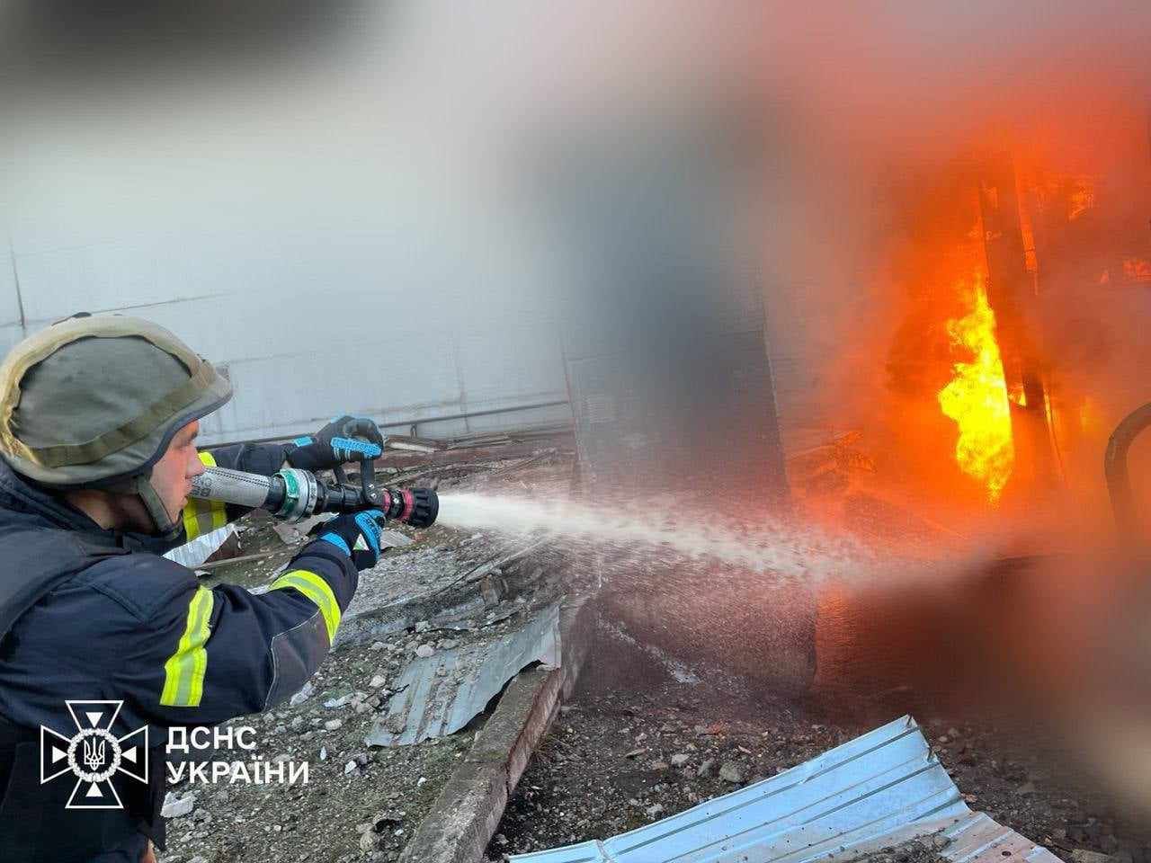 Терористи рф вразили енергооб’єкти Львівщини, Одещини і Запоріжжя