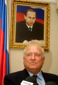 Віктор Черномирдін: немає у нас рублiв на ваші вибори