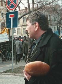Не жити без жита