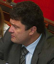 У «темниках» зарябіли знайомі прізвища