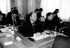 Кому в Україні жити добре?