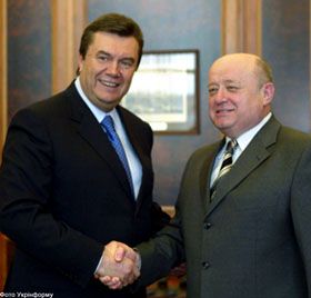 Голова до голови