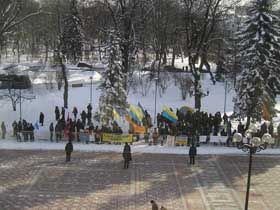Глас народу й опіум для нього