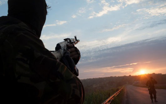 Одні на війні гинуть, інші на ній заробляють