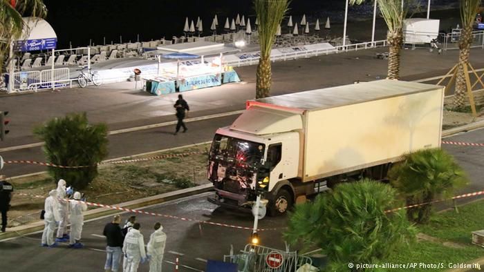 Теракт в Ніцці скоїв уродженець Тунісу