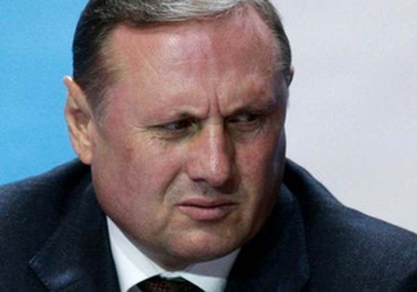 Одіозний «регіонал» Олександр Єфремов затриманий у Борисполі з авіаквитком до Відня
