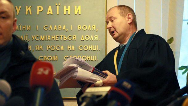 Суддя Микола Чаус попався на хабарі у розмірі $150 тисяч