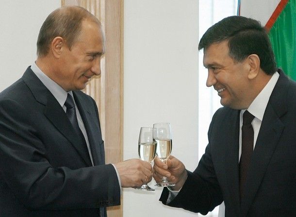 В Узбекистані прем'єра Шавката Мірзійоєва назначили виконуючим обов'язки президента