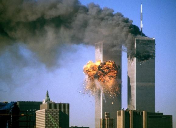 У США вшановують жертв терактів 11 вересня 2001 року