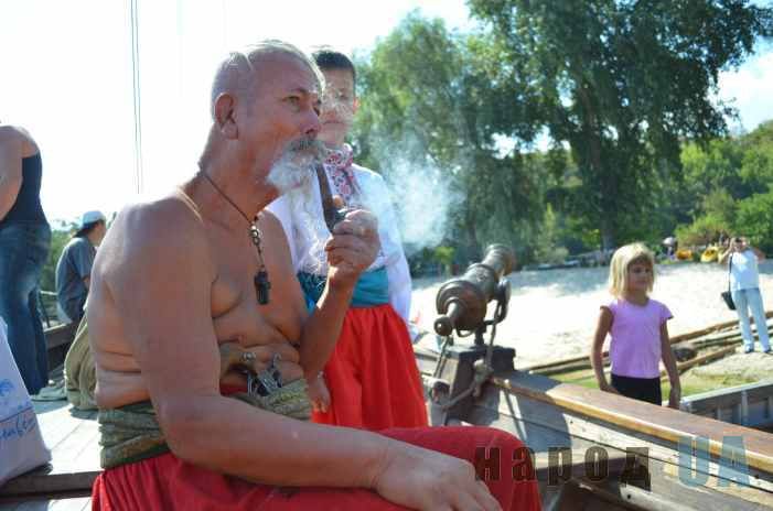 Добра люлька — добра думка: козаки додавали в суміш для куріння різні трави