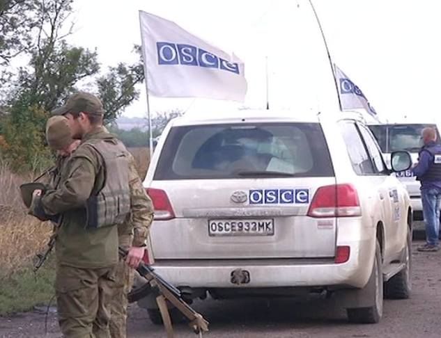 Бойовики лютують в зоні АТО - за день більше 400 вибухів