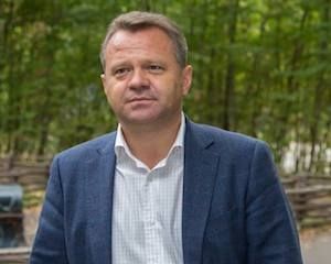 Мер Бучі став підозрюваним в дерибані лісу і одразу захворів