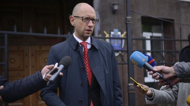 Арсеній Яценюк звинувачує Путіна у розстрілах на Майдані