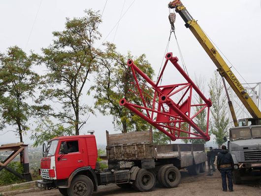 До кінця тижня на горі Карачун біля Слов'янська мають встановити щоглу нової телевежі