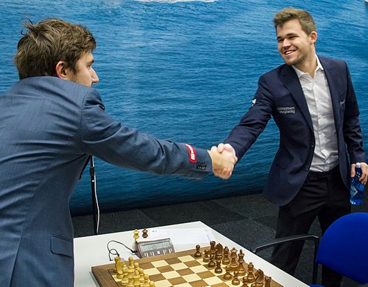 У п’ятницю в Нью-Йорку росіянин спробує відібрати у норвежця шахову "корону"