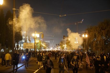У Портленді почалися масові безлади через переможця виборів у США Дональда Трампа (фото)