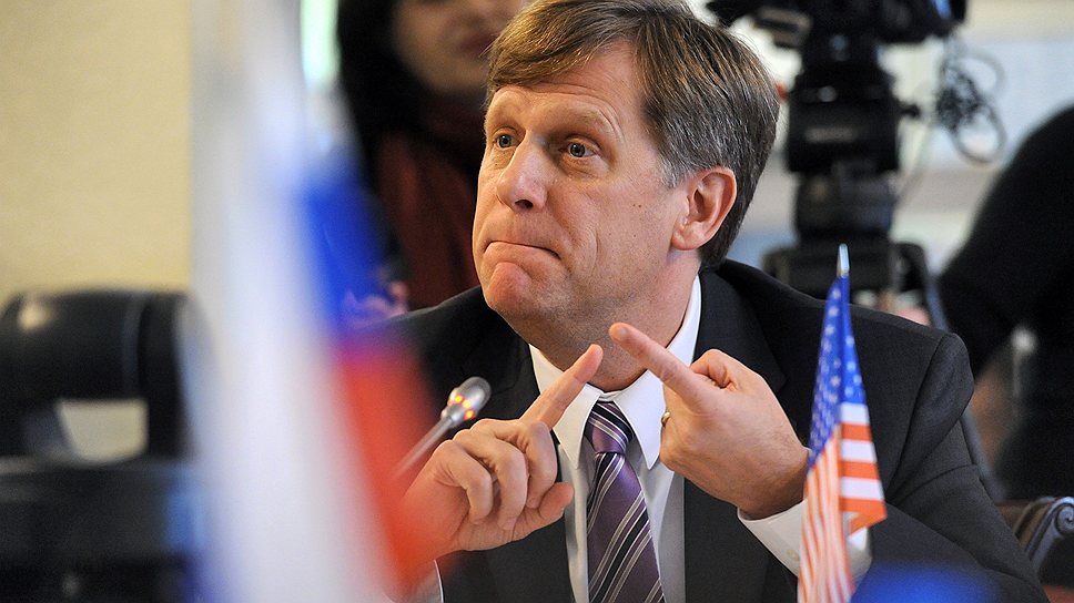 Екс-послу США в Москві Майклу МакФолу заборонено в'їзд до Росії
